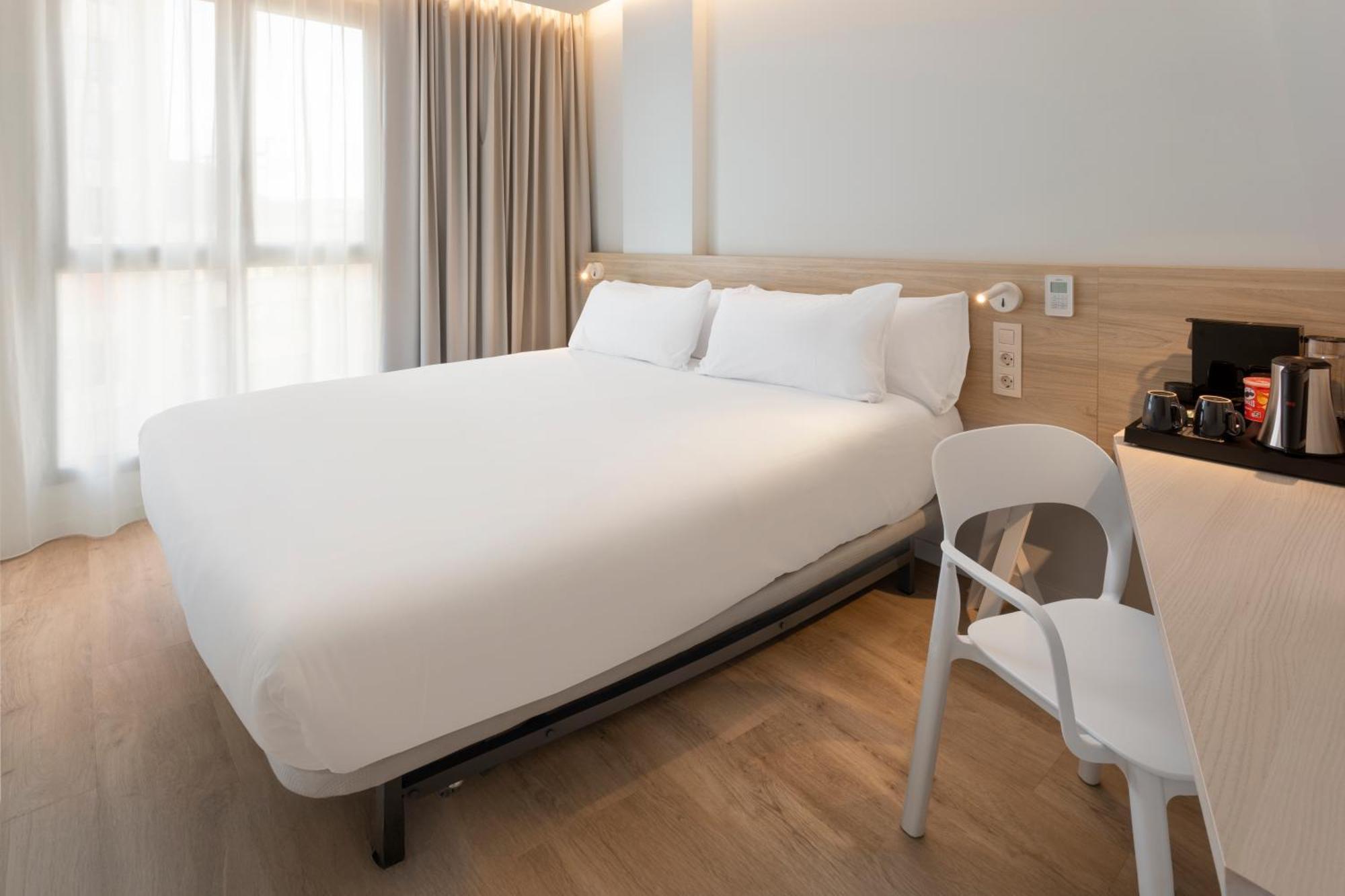 B&B Hotel Alicante Centro Екстер'єр фото