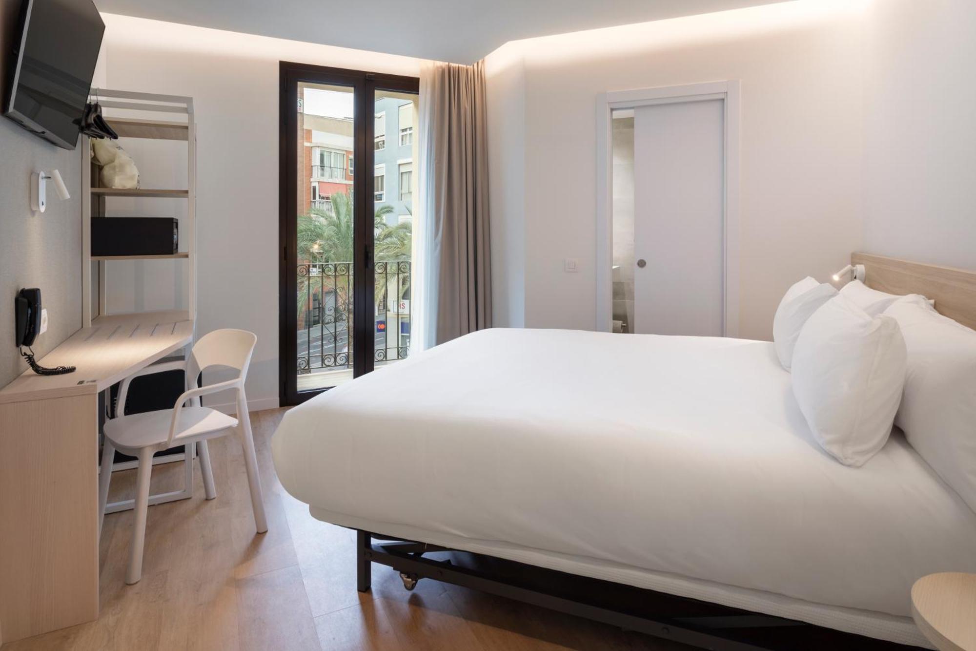 B&B Hotel Alicante Centro Екстер'єр фото